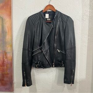 Trafalgar Black Leather Biker Jacket Medium
